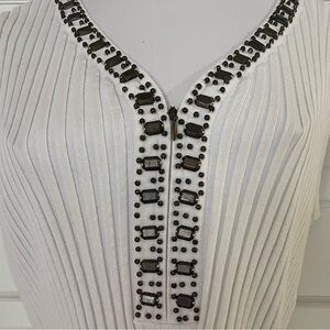 Fontana white ribbed sleeveless top with 1/2 zip and beading. XL